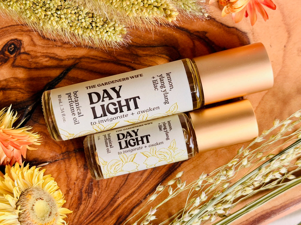 DAY LIGHT Botanical Perfume Oil