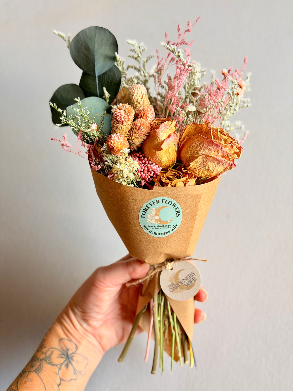 Le Vie in Rose | a Mini Rose Wildflower Bouquet