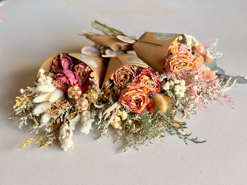 Le Vie in Rose | a Mini Rose Wildflower Bouquet