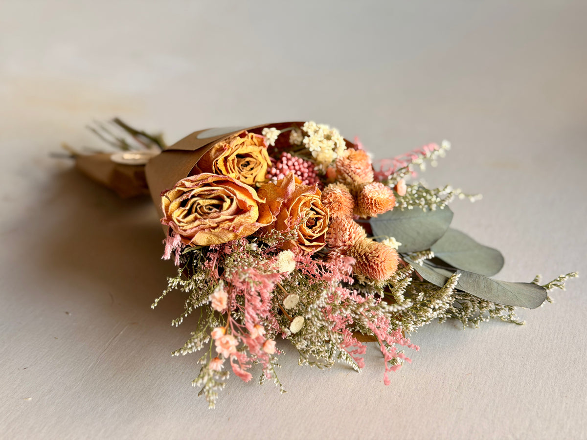 Le Vie in Rose | a Mini Rose Wildflower Bouquet