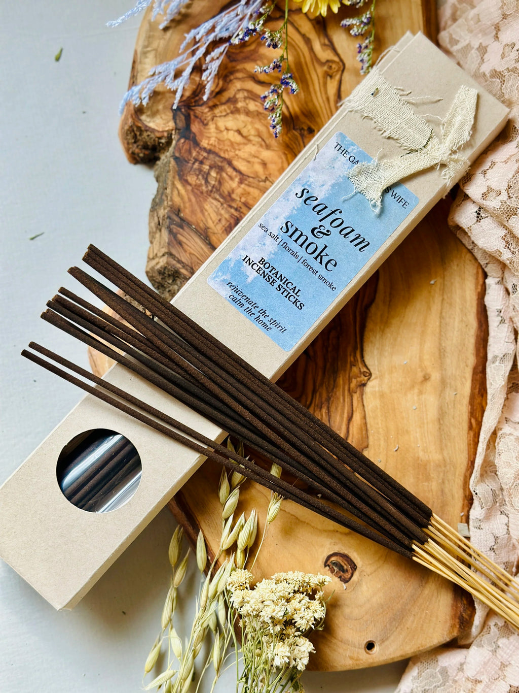 SEAFOAM & SMOKE Botanical Incense Sticks