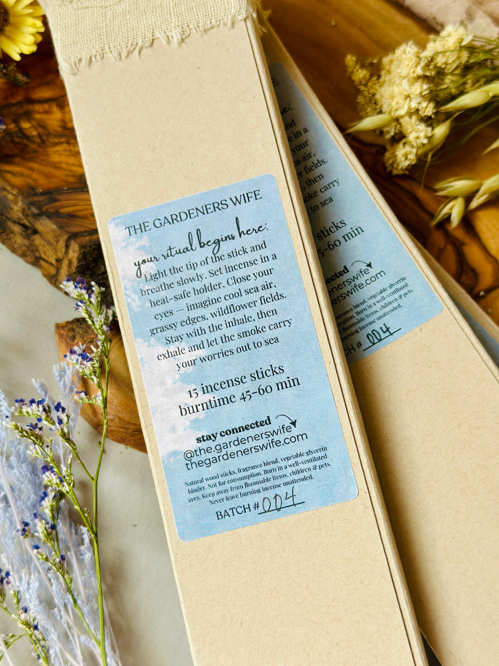 SEAFOAM & SMOKE Botanical Incense Sticks