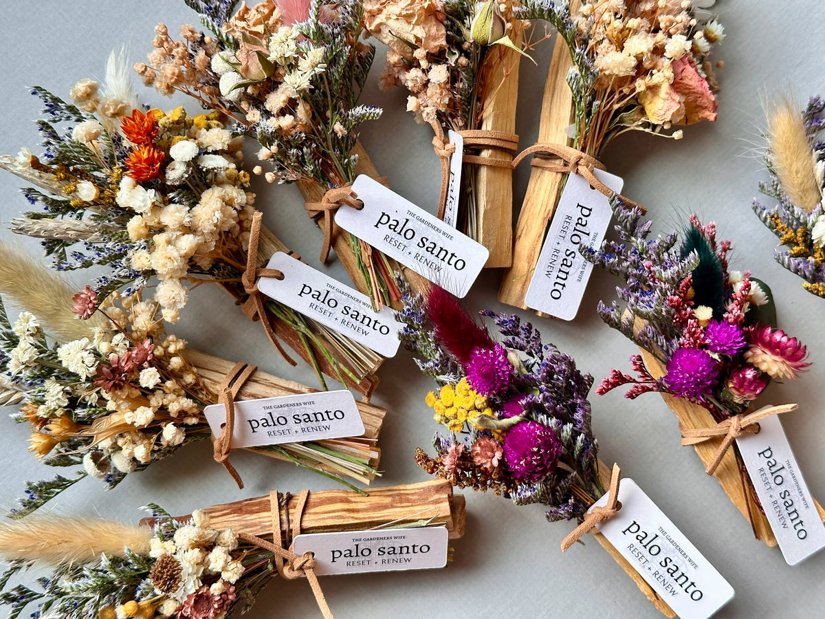 CLARITY + GROUNDING | Palo Santo & Flowers