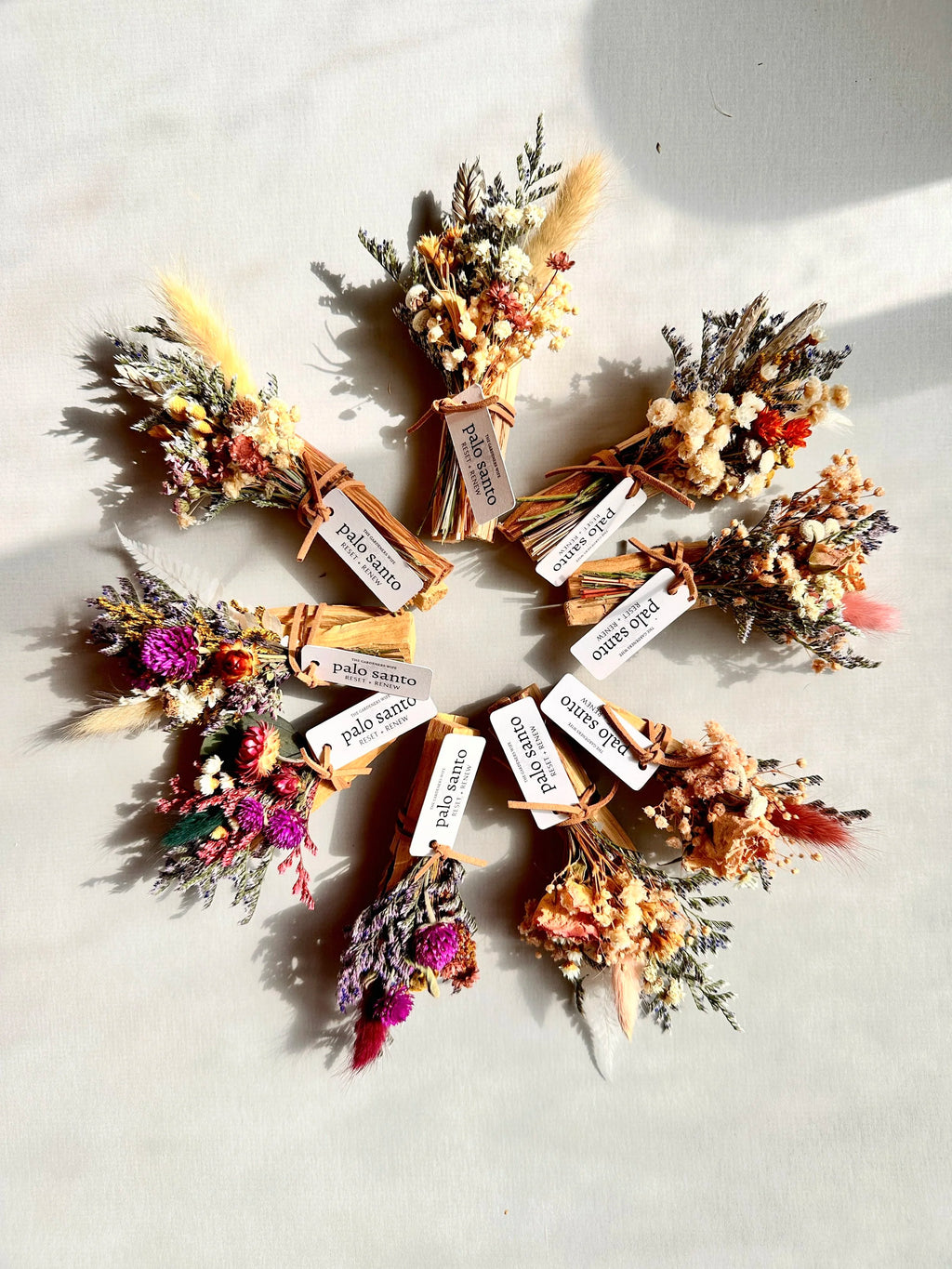 CLARITY + GROUNDING | Palo Santo & Flowers